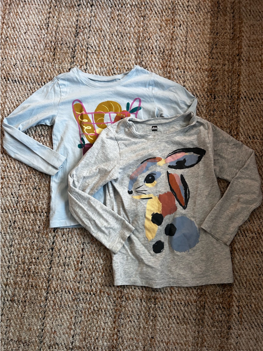 Bundle of 2 Tea Collection long sleeve tees size 5